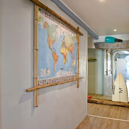 Отель Logis De France 2*
