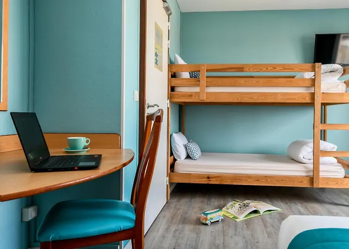 Logis De France Hotell 2*